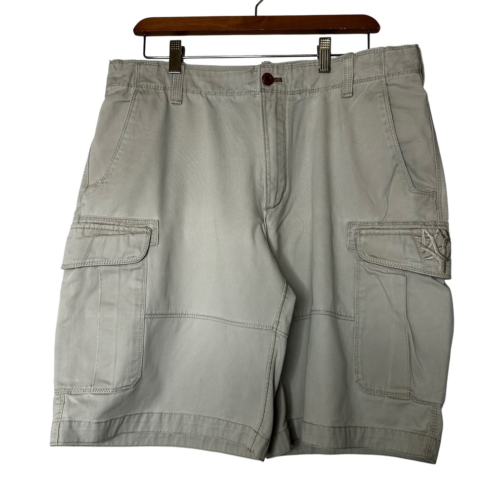 Timberland Men's Shorts Size 34‎ Beige Cotton Cargo Outdoors Tree Embroidery